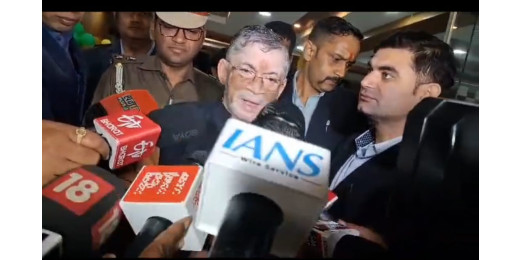 राज्यपाल संतोष ने एटीआई मतदान केंद्र में किया मतदान, लोगों से अधिक मतदान की अपील