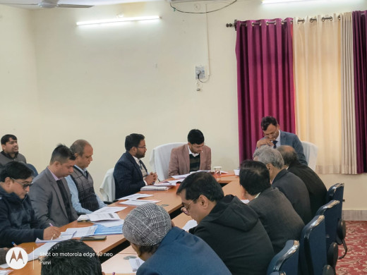 अपर सचिव ने की जिला कार्यक्रम के तहत प्रगति की समीक्षात्मक बैठक