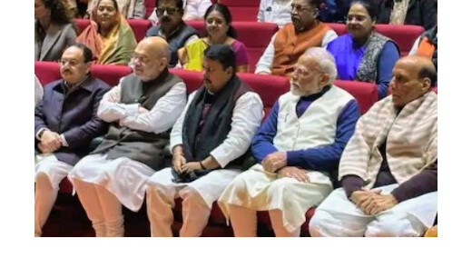 बंगाल विधानसभा चुनाव के लिए भाजपा की रणनीति तय, दलबदलुओं और सितारों से दूरी