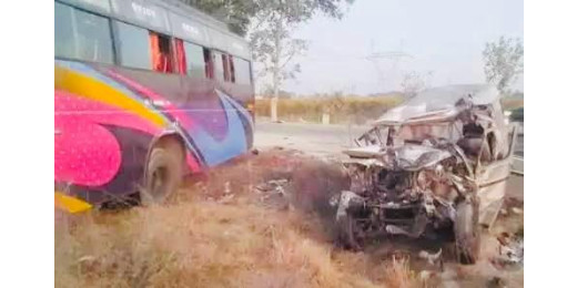 महाकुंभ जा रही बोलेरो और बस में भीषण टक्कर, 10 श्रद्धालुओं की दर्दनाक मौत