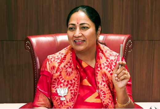 दिल्ली स्कूल फीस एक्ट को मिली मंजूरी, मनमानी फीस वसूलने वालों पर कसेगा शिकंजा