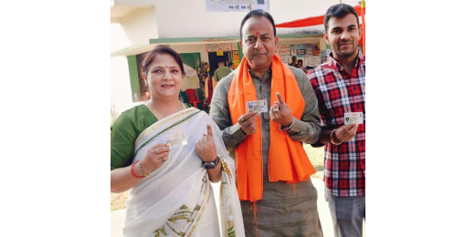 हटिया से भाजपा प्रत्याशी नवीन जयसवाल ने सपरिवार किया मतदान, लोगों से अपील की