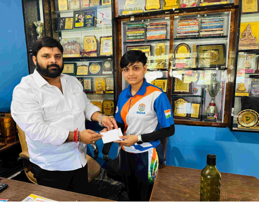 प्रतिभा को संबल देने आगे आएं: किशलय किशोर