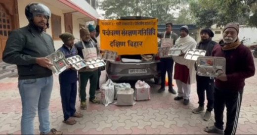 महाकुंभ में पर्यावरण संरक्षण के लिए भेजी गई 500 स्टील थालियाँ और कपड़े के थैले
