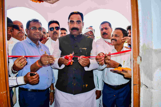 अखिल ग्रामीण युवा विकास समिति एवं आईआईएफएल द्वारा सीएसआर परियोजना का सफल उद्घाटन