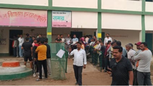 429 मतदान केंद्रों पर सुबह 7 बजे से मतदान जारी, उत्साही मतदाता वोटिंग में जुटे