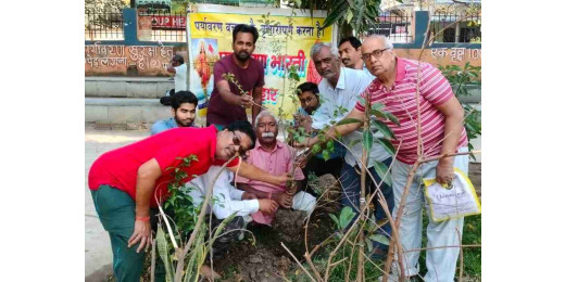 अंतरिक्ष यात्री कल्पना चावला के जन्म दिवस पर पौधारोपण
