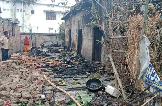 मुजफ्फरपुर : आग में चार बहनों की जलकर मौत, भागने का भी नहीं मिला मौका