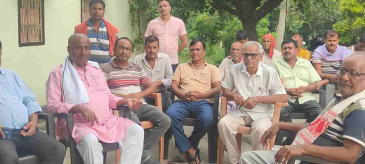 पूर्व मंत्री अजीत कुमार ने मृतक रागिनी और मानसी के परिजनों से मिलकर जताई संवेदना, मदद का दिया आश्वासन