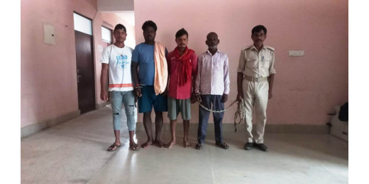 नशे में पकड़े गए चार लोग, दो बार पकड़े गए दो आरोपी भी शामिल