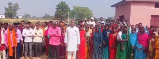 बीरबंधा गांव के ग्रामीणों ने नगर पंचायत से अलग करने की मांग को लेकर किया मतदान का बहिष्कार