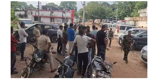 पलामू : पुलिस-नक्सली मुठभेड़ में दो जवान शहीद, एक गंभीर रूप से घायल