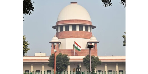 बाढ़ और अवैध पेड़ कटाई पर सुप्रीम कोर्ट सख्त, चार राज्यों से दो हफ्ते में जवाब तलब
