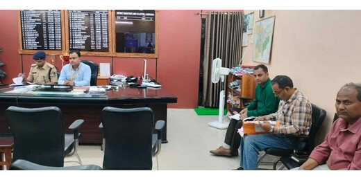 त्योहारों को लेकर प्रशासन अलर्ट, शांति-सौहार्द बनाए रखने के निर्देश