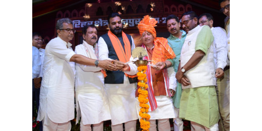 उपमुख्यमंत्री सम्राट चौधरी ने सोनपुर मेला 2024 का दीप प्रज्वलित कर किया शुरुआत