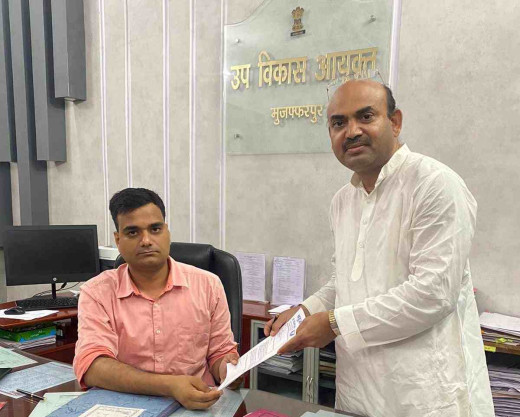 पत्रकार हत्या मामले में डॉ. विजयेश ने उप विकास आयुक्त से की मुलाकात 