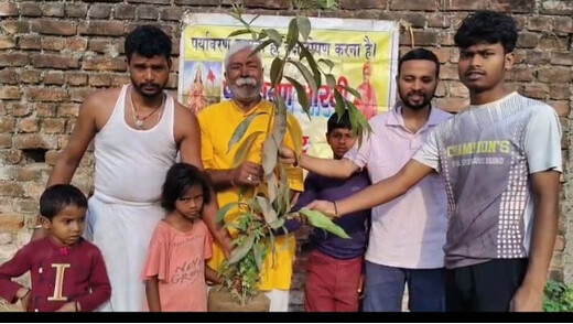 विश्व गौरैया दिवस पर पौधारोपण, पर्यावरण संरक्षण का दिया संदेश