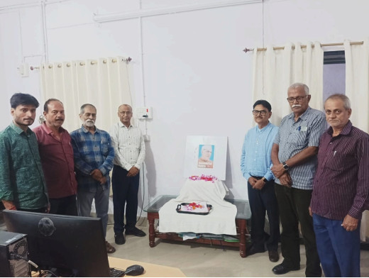 लंगट सिंह कॉलेज में धूमधाम से मनाया गया बाल दिवस, पंडित नेहरू को दी श्रद्धांजलि