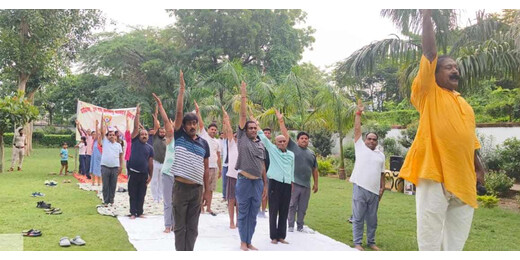 अंतर्राष्ट्रीय योग दिवस पर जमुई वन विभाग ने कराया सामूहिक योगाभ्यास, स्वस्थ जीवन का दिया संदेश