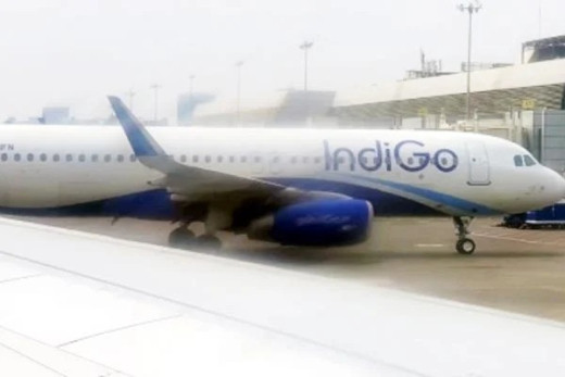 बड़ा हादसा टला, आपस में टकराए इंडिगो और एयर इंडिया के विमान, यात्रियों में दहशत का माहौल