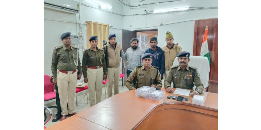 केसरिया में दस-दस हजार के दो इनामी अपराधी चरस के साथ गिरफ्तार