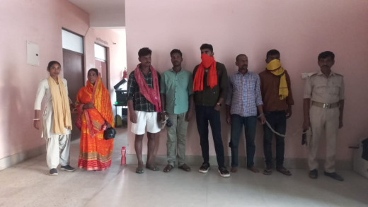 अवैध शराब कारोबारियों के खिलाफ बड़ी कार्रवाई, 5 गिरफ्तार