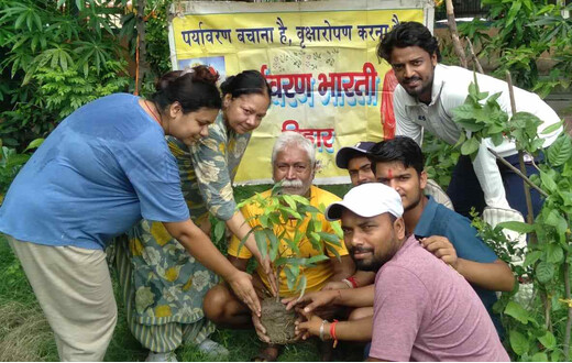 अटल जयंती पर पर्यावरण संरक्षण का संकल्प, कुन्दर में पर्यावरण भारती ने किया पौधारोपण
