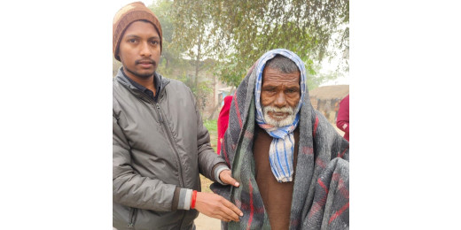 शीतलहर से बचाव हेतु अलाव व कम्बल की गई वितरित