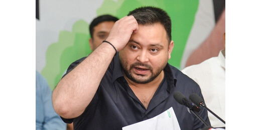 मांझी और चिराग पर भड़के तेजस्वी, बोले– बिहार के विकास में इनकी कोई रुचि नहीं
