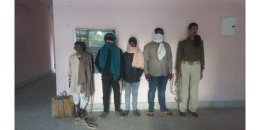 तीन शराब तस्कर समेत एक शराबी गिरफ्तार