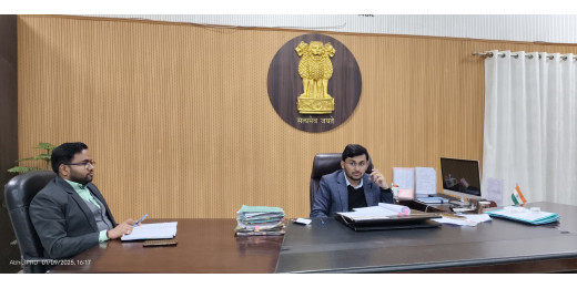 जिलाधिकारी ने धान अधिप्राप्ति की समीक्षा कर अधिकारियों को दिए कई महत्वपूर्ण निर्देश