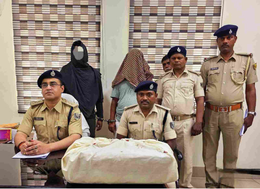गुप्त सूचना के आधार पर गांजा के साथ दो गिरफ्तार