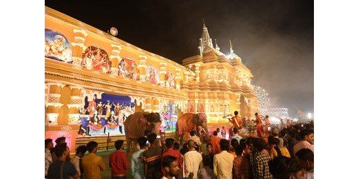 हाथियों-घोड़ों और झांकियों से सजी शोभायात्रा में रामभक्ति की अनूठी झलक, हजारों श्रद्धालु हुए शामिल