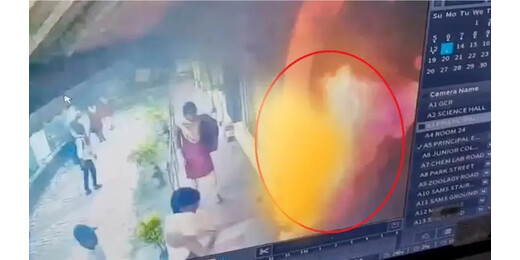 ओडिशा: यौन उत्पीड़न से तंग आकर आत्मदाह करने वाली छात्रा ने तोड़ा दम, प्रिंसिपल और प्रोफेसर गिरफ्तार