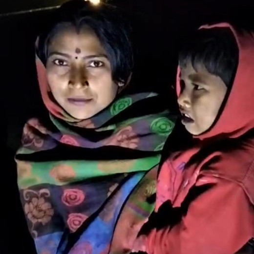 डायल 112 ने 2 बच्चों को सकुशल परिजनों को सौंपा