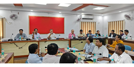 बीएलओ की लापरवाही पर एफआईआर की चेतावनी, अनुपस्थित अधिकारियों के वेतन पर लगेगा प्रतिबंध