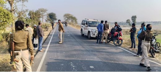 चेकिंग अभियान  के दौरान पुलिस ने काटे कई चालान