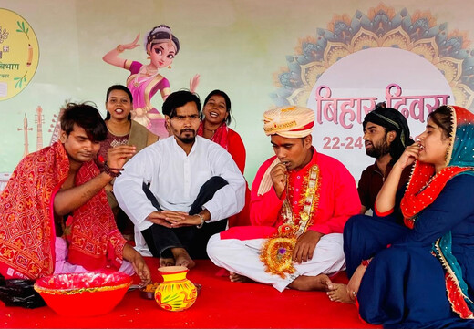 लोक पंच की प्रस्तुति ने महिला शिक्षा और समानता का दिया सशक्त संदेश