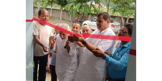 विधान पार्षद ने किया विद्यालय में पुस्तकालय भवन का उद्घाटन