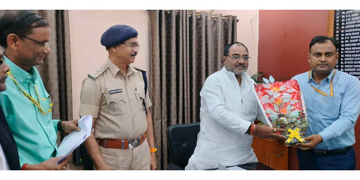 अत्याचार निवारण अधिनियम की समीक्षा बैठक, मुआवजा भुगतान की स्थिति पर चर्चा