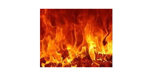 रायपुर : रेलवे स्टेशन में लगी आग, कैंटीन जलकर खाक 