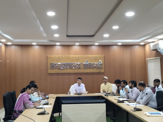 सीतामढ़ी में पैक्स चुनाव 2024 को लेकर जिलाधिकारी की अध्यक्षता में हुई बैठक