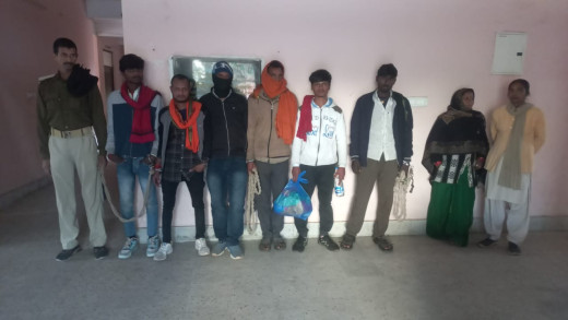 एक महिला समेत तीन शराब तस्कर गिरफ्तार, भारी मात्रा में शराब बरामद