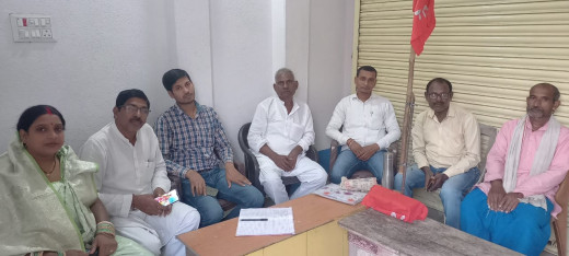 भाकपा शाखा की बैठक में पौधारोपण और विकास कार्यों का निर्णय