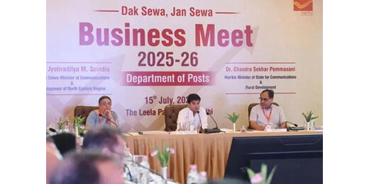 भारतीय डाक को सरकार ने दिया 30 प्रतिशत ग्रोथ टारगेट, सिंधिया बोले- देश की जीवनरेखा है डाक
