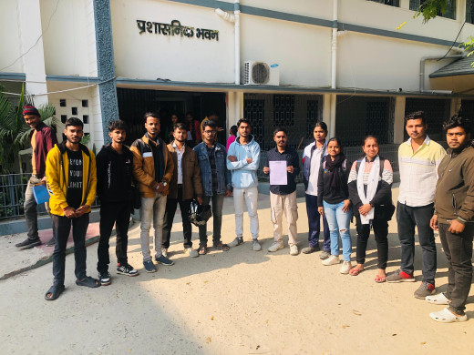 अखिल भारतीय विद्यार्थी परिषद ने रामेश्वर महाविद्यालय के प्राचार्य को सौंपा ज्ञापन