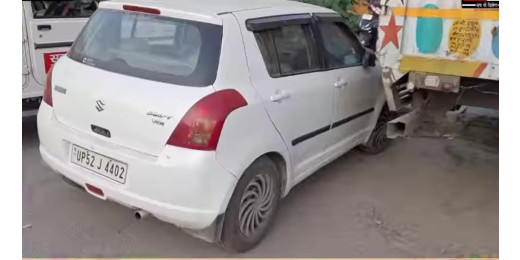लग्जरी कार में शराब की खेप जब्त, एक गिरफ्तार जबकि एक फरार