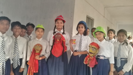 नाट्य संस्था सबेरा द्वारा नाट्य कार्यशाला के चौथे दिन बच्चों ने सीखी प्राचीन कला कठपुतली