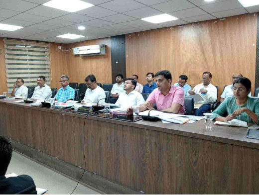विकास योजनाओं की समीक्षा हेतु जिला समन्वय समिति की बैठक