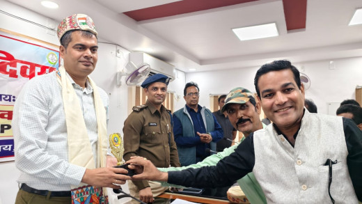 राष्ट्रीय प्रेस दिवस पर “प्रेस की बदलती प्रकृति” पर हुआ आयोजन, पत्रकारों को दी गई शुभकामनाएं
